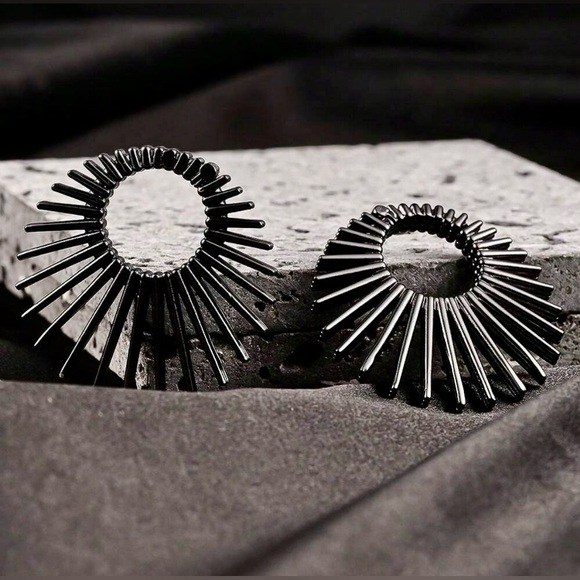 🔘14k (1 PIECE) 4mm/6g Ear Stretchers/ Weights /Tunnels for Gauged Ears👂🏻 NWT - Picture 2 of 8